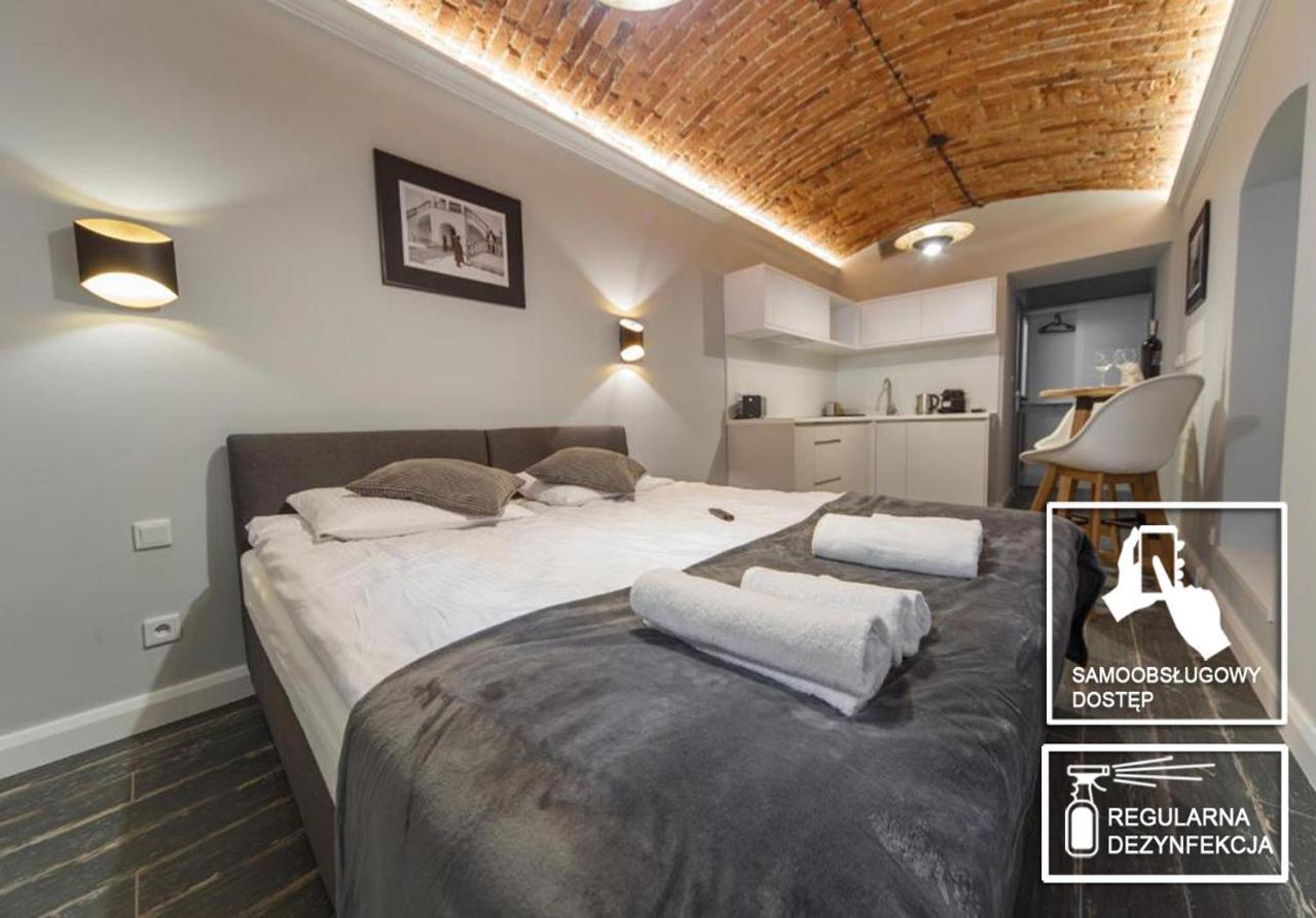 Platan Apartments-Studio nr 4-Cosy&unique Cracovie Extérieur photo
