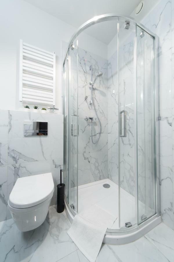 Platan Apartments-Studio nr 4-Cosy&unique Cracovie Extérieur photo