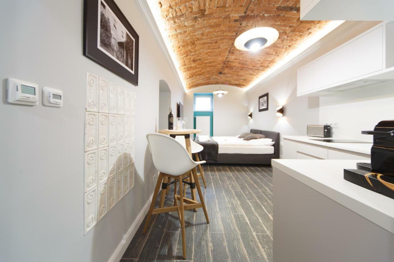 Platan Apartments-Studio nr 4-Cosy&unique Cracovie Extérieur photo